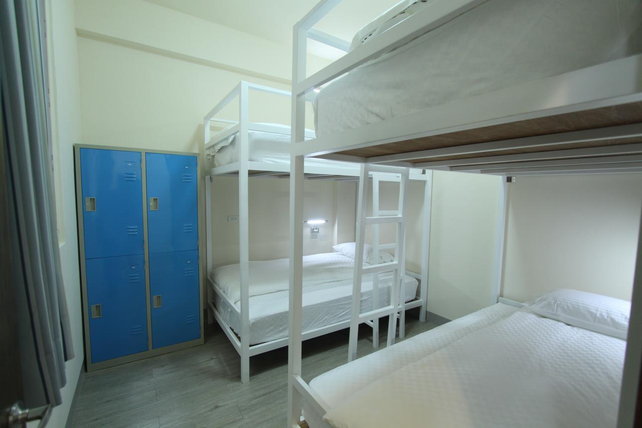 Heyyo Hostel Kota Hualien Bagian luar foto